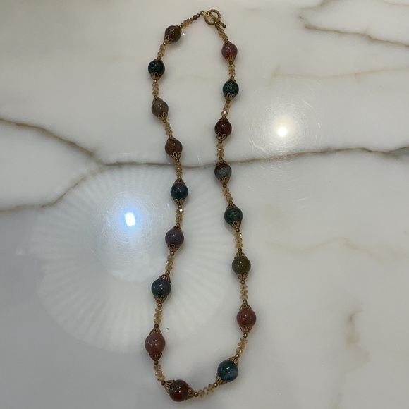 Gorgeous Multi Jade & Crystal Gold-tone Nk—EUC - Picture 6 of 6